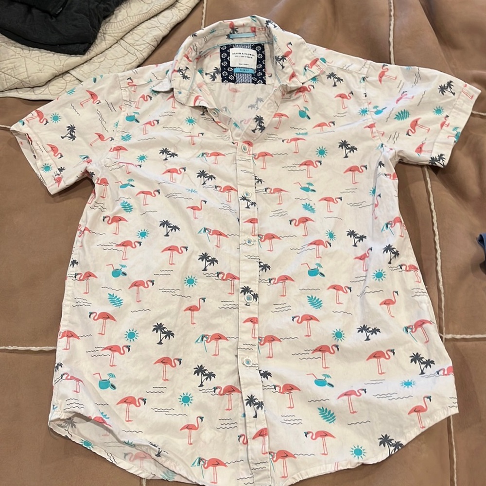 EUC. Bottom down party shirt